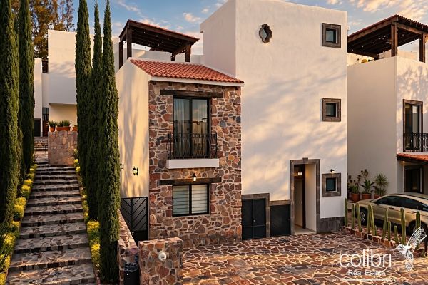 Casa Aura